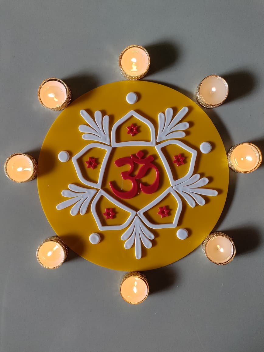 A-06: Acrylic Om-Leaf Design